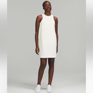 Lululemon back in action dress